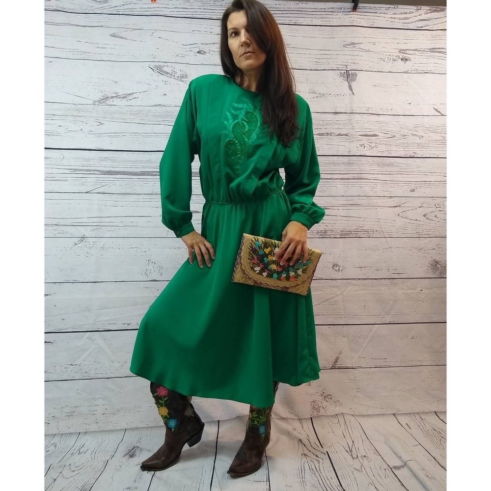 80s emerald green 80s dress with satin applique